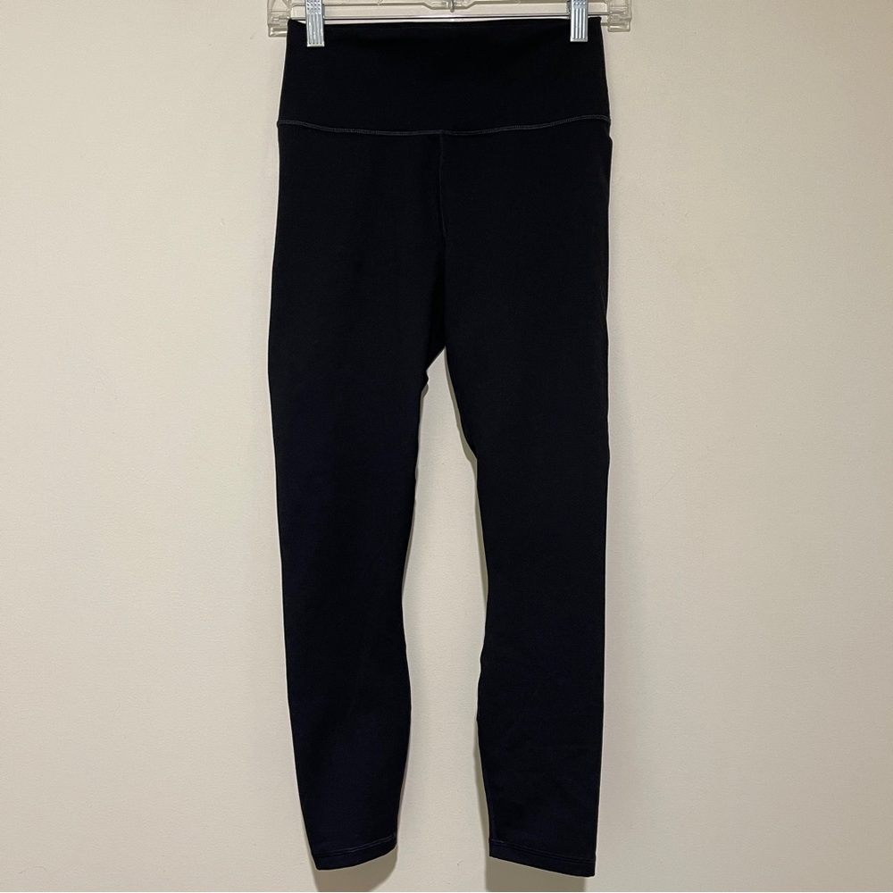 NWOT Fabletics PowerHold Black Leggings Size Small